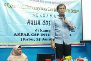 Kelas Seminar Kelas Seminar