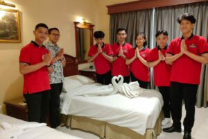 Praktek Housekeeping 1 Praktek Housekeeping 1